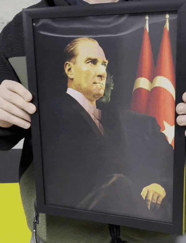 Atatürk - Hareketli Tablo